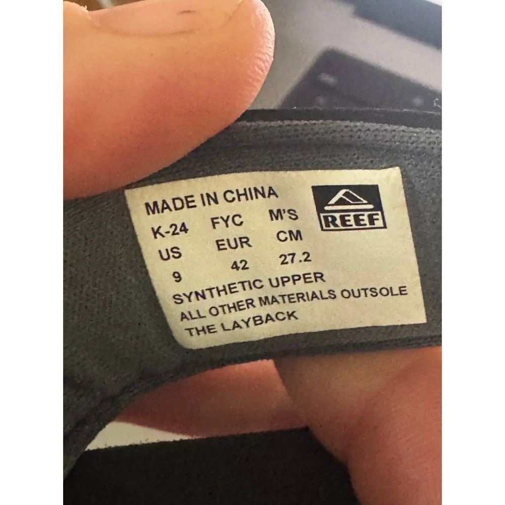 NWOT Reef Fanning Mens Black Grey Flip Flop Sandals Size 9